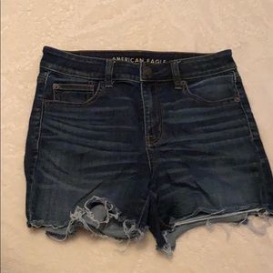 American Eagle shorts!